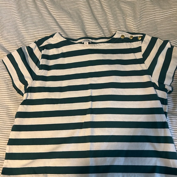 Buy 2 get one FREE 🍏 jcrew factory button tee - Picture 3 of 8